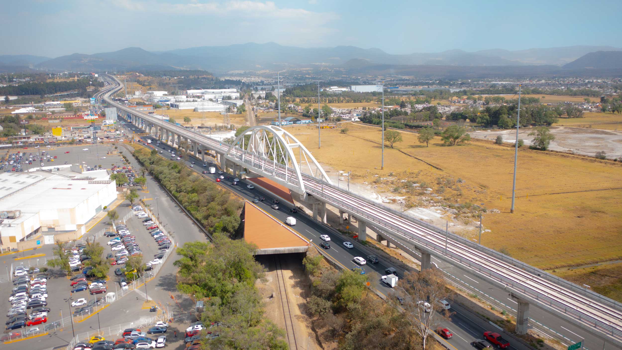 tren-toluca-puente-arco